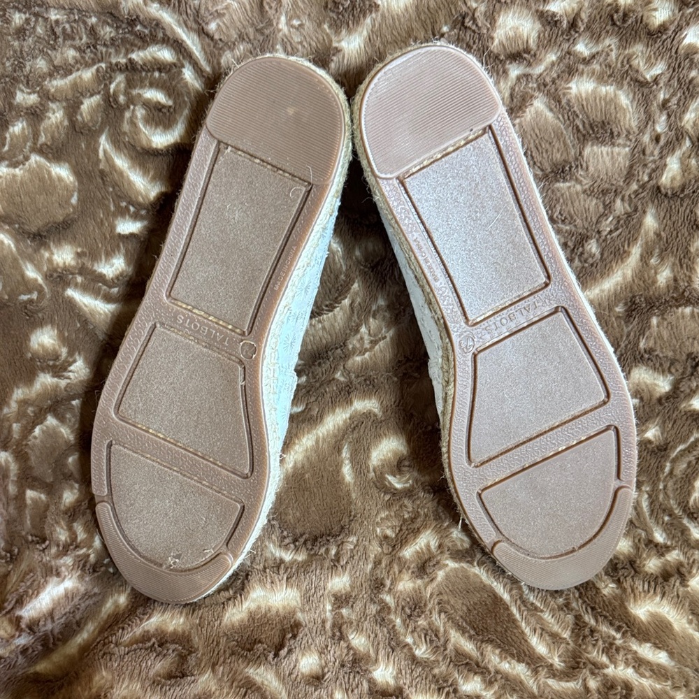 Talbots White Espadrille Flats with Gold Accent - Picture 5 of 5